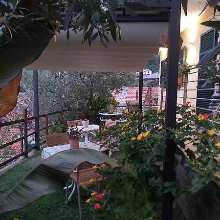 Bed and breakfast Il RosAle a Celle Ligure Extérieur photo