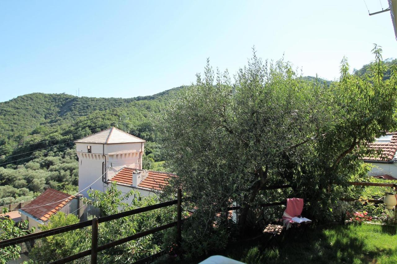 Bed and breakfast Il RosAle a Celle Ligure Extérieur photo